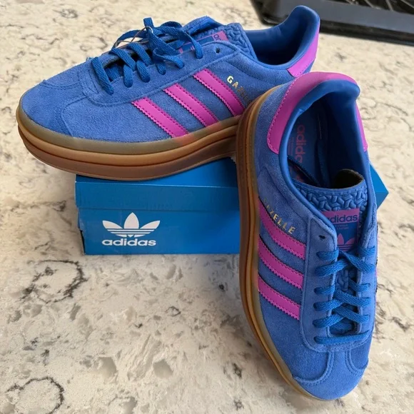 Adidas Gazelle Blue with Pink Stripes - Picture 1 of 4